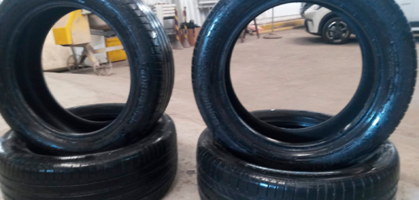 CONJUNTO DE PNEUS RUNFLAT 235/50 R 18 CONTINENTAL