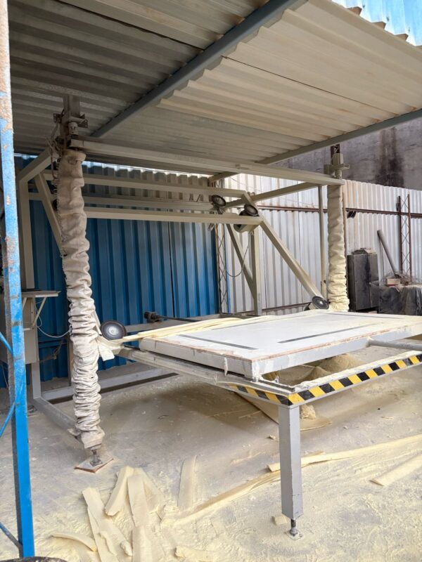 CNC PARA CORTE DE ESPUMA RÍGIDA DE POLIURETANO - Image 3